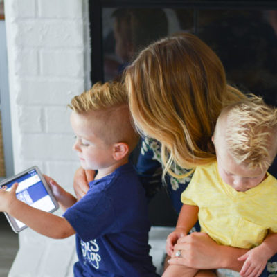 Free Entertainment For Both Your Babes and You