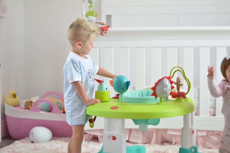4 - in - 1 activity center
